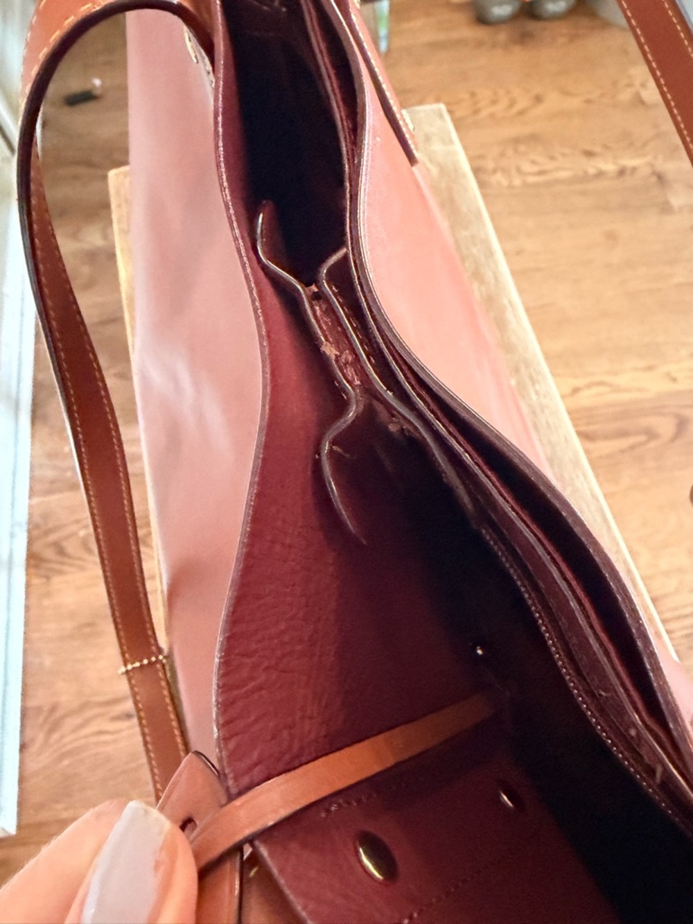 Coach Central Tote 39 - Picture 16 of 16